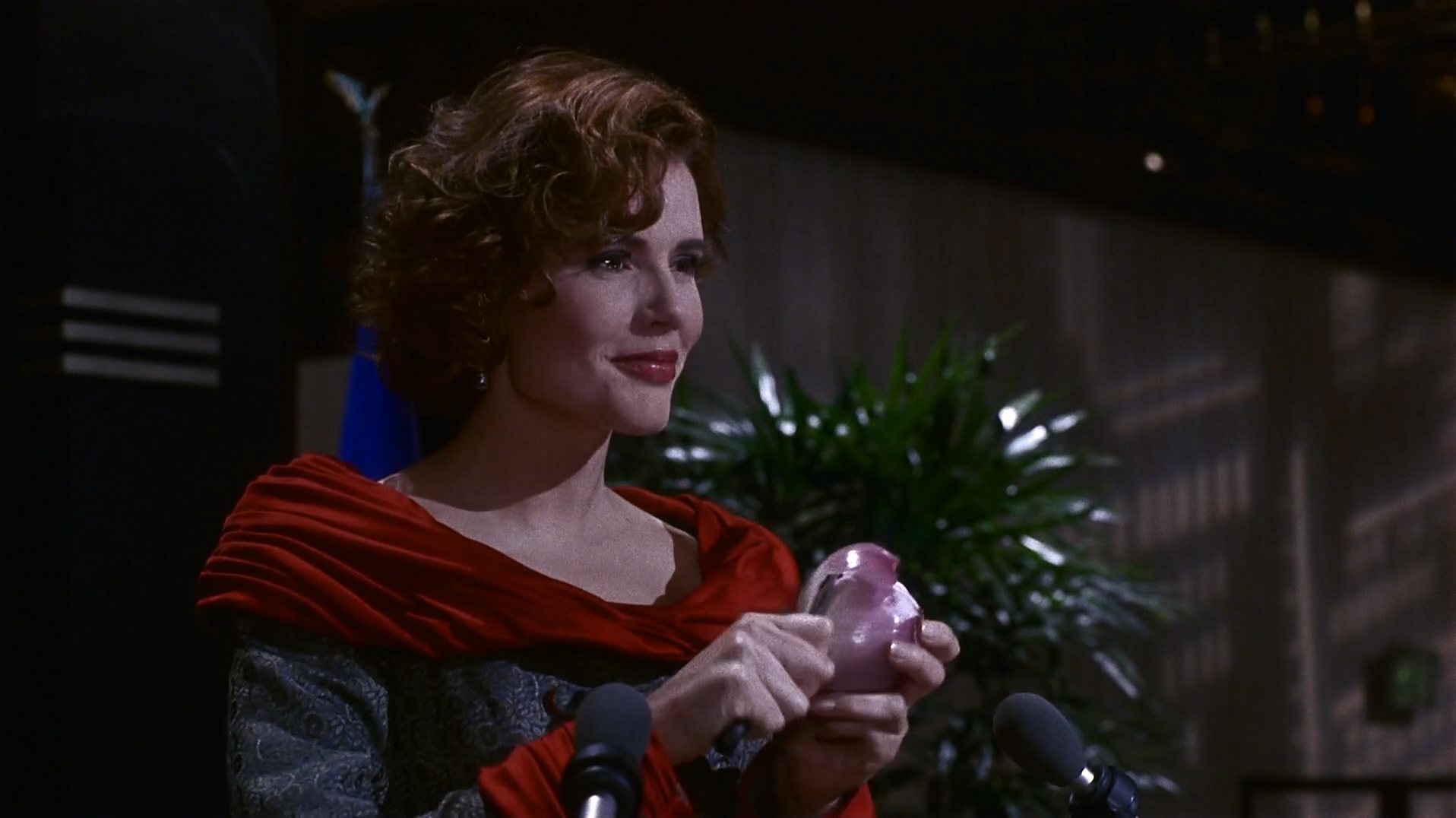 无名英雄Hero.1992.1080p.WEB-DL.x264.AAC-hclg.mkv_20250324_160450.592.jpg