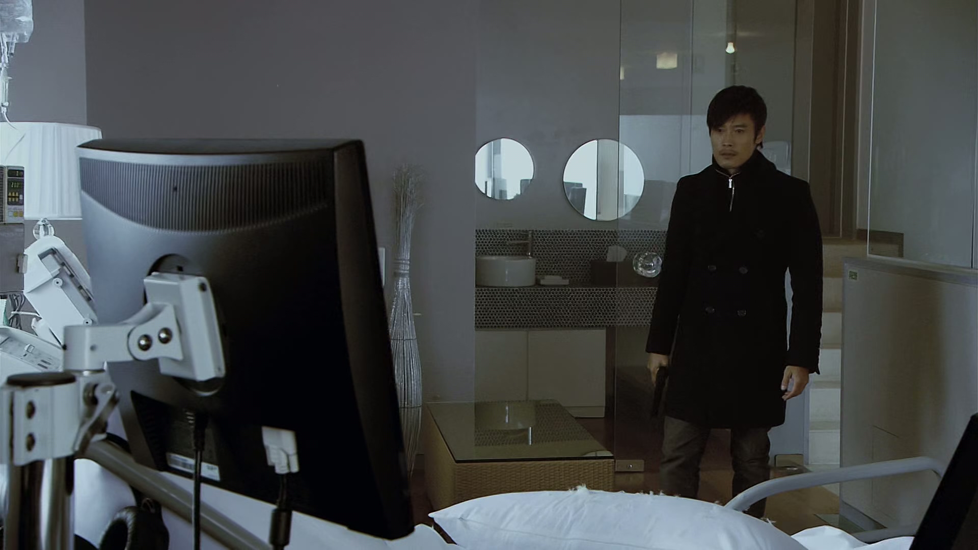 IRIS电影版1.(粤韩双语.中文字幕).Airiseu.Deo.mubi.2010.BluRay.1080P.AV1.10bit.AAC.jpg