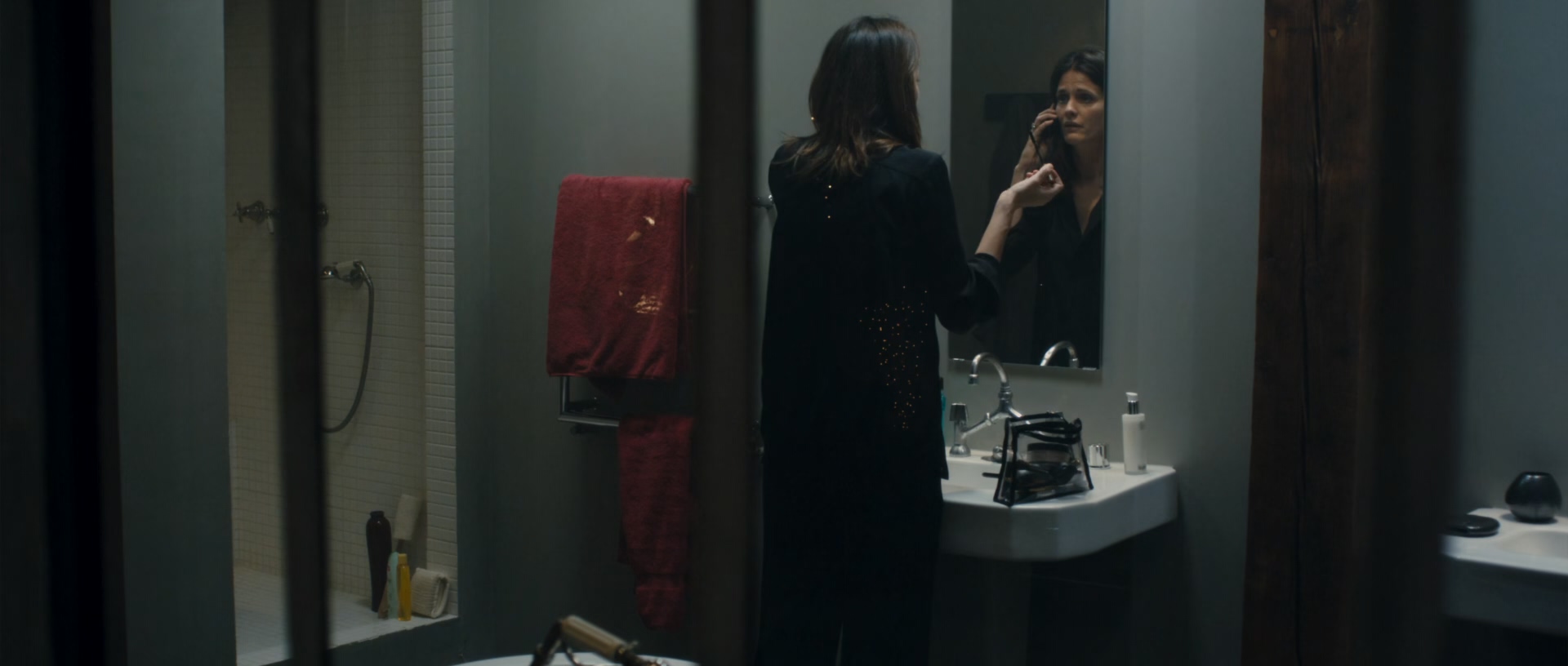 莎拉的钥匙.Sarahs.Key.2010.1080p.BluRay.x265.国英双语.mkv_20250417_204853.514.jpg