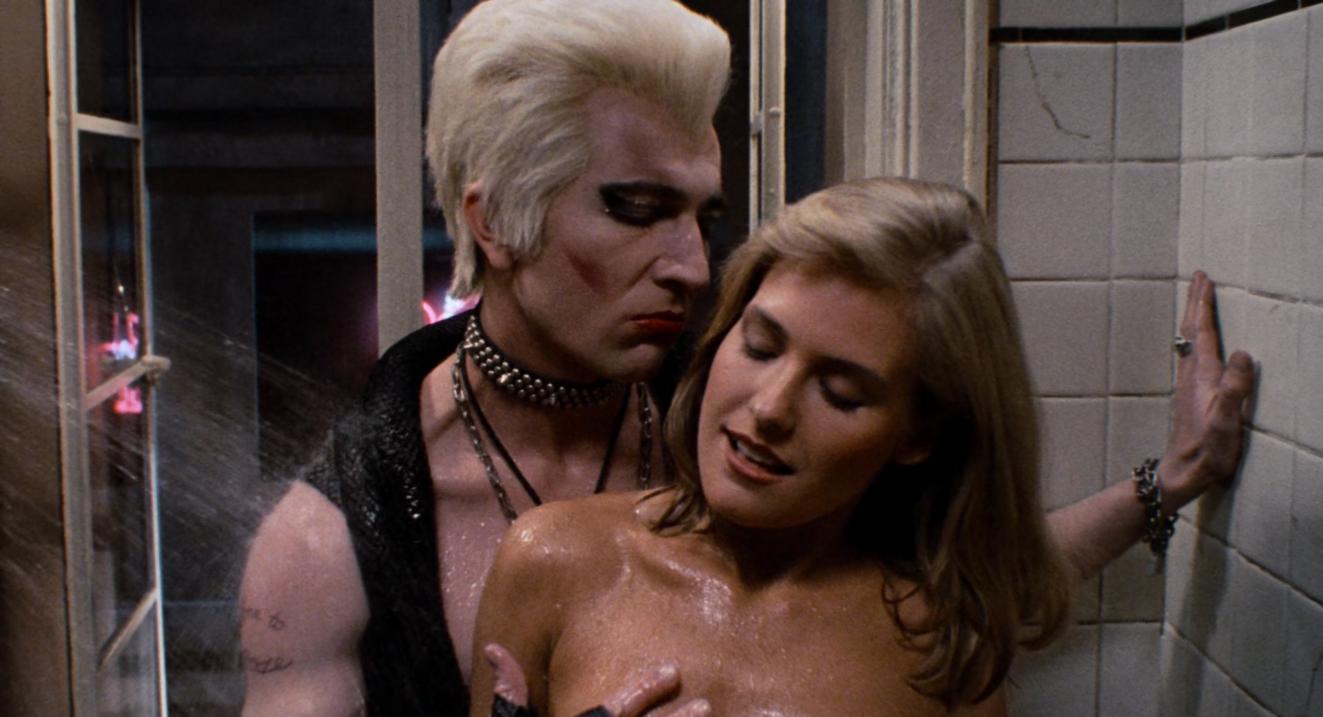 Body.Double.1984.1080p.BluRay.x265.10bit.DTS-SONYHD.mkv_20250418_205833.959.jpg