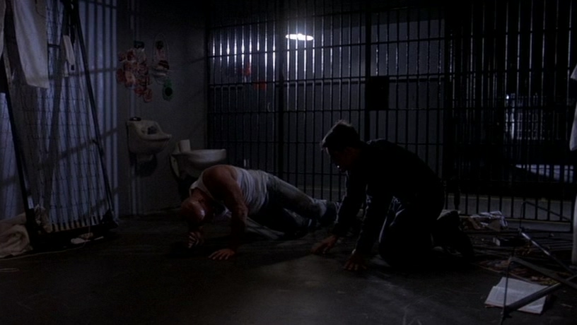 血溅八步.Hard.Justice.1995.DVDRip.国英双语.mkv_20250419_173729.417.jpg