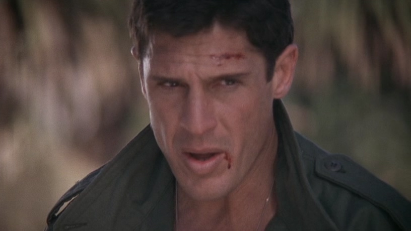 血溅八步.Hard.Justice.1995.DVDRip.国英双语.mkv_20250419_173745.706.jpg