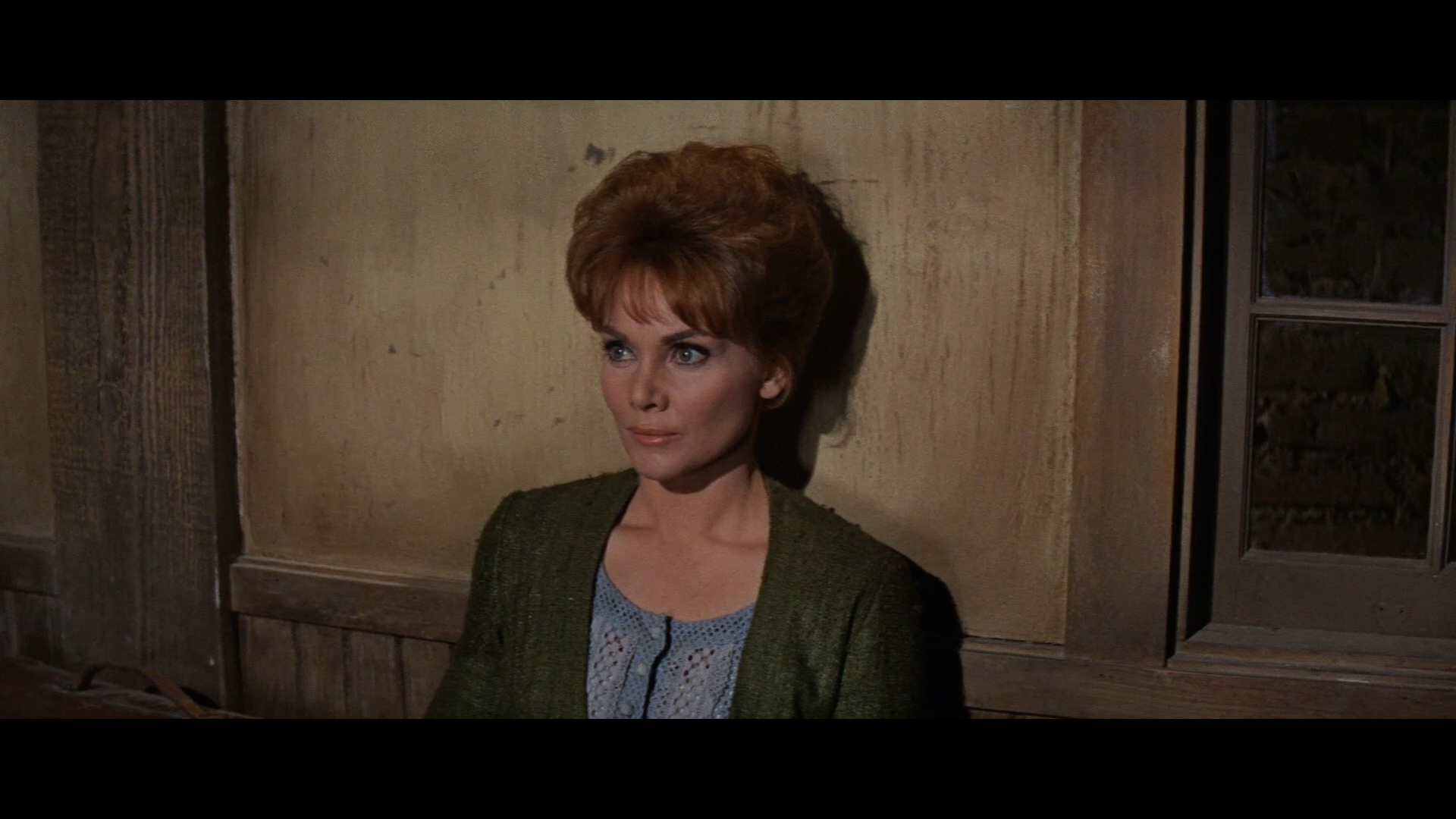 野狼.1967.BD1080P.AAC.H264.CHS.BT世界网.[www.btsj6.com].mp4_20250427_004533.405.jpg