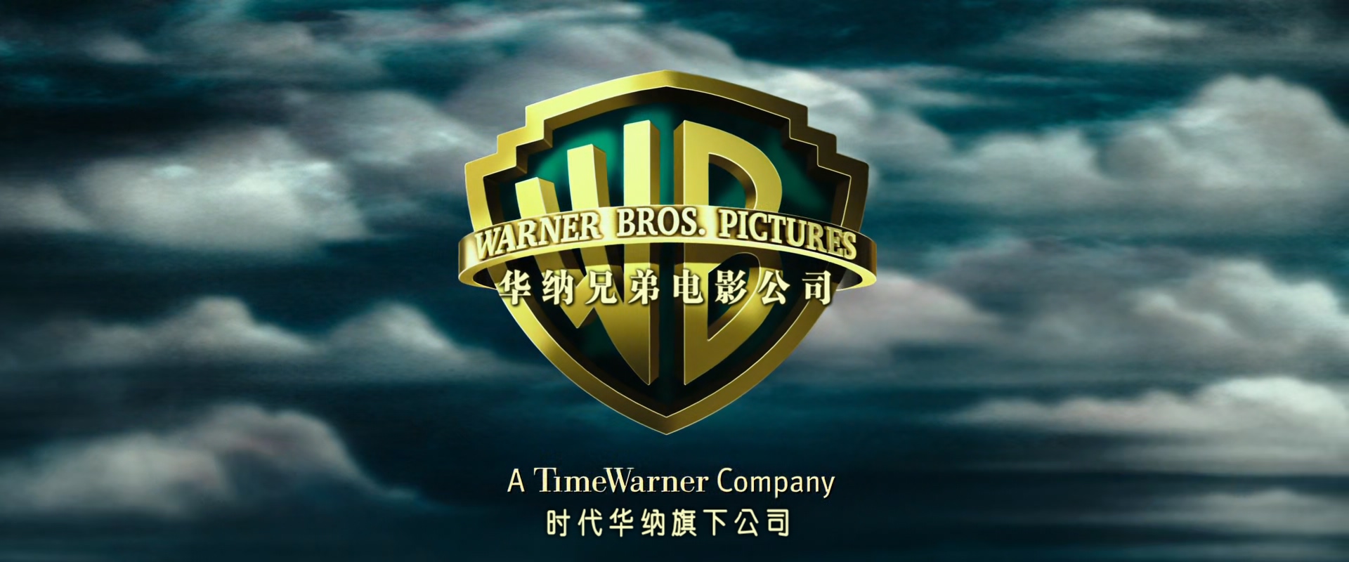 极盗者Point.Break.2015.1080p.10bit.BluRay.5.1.x265.HEVC.2audio特效字幕-MZABI.mkv.jpg