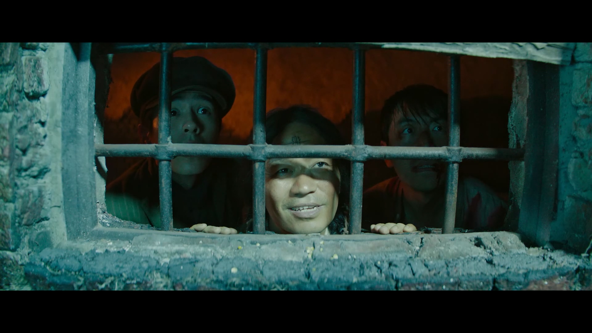 2025.1080p.WEB-DL.H264.AAC2.0.mkv_20250430_101326.723.jpg