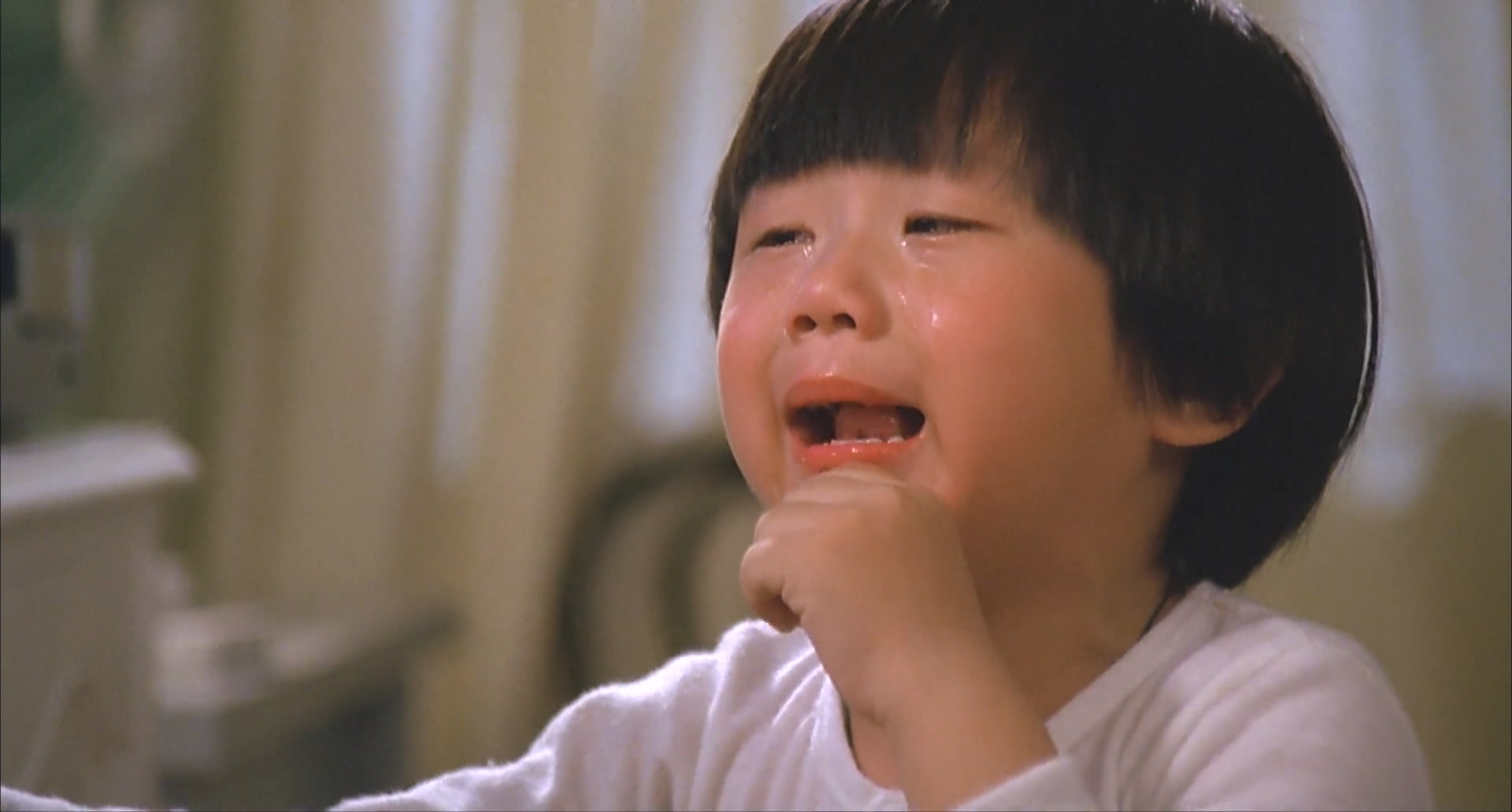 爱的世界.The.Story.Of.My.Son.1990.mp4_20250503_100021.470.jpg