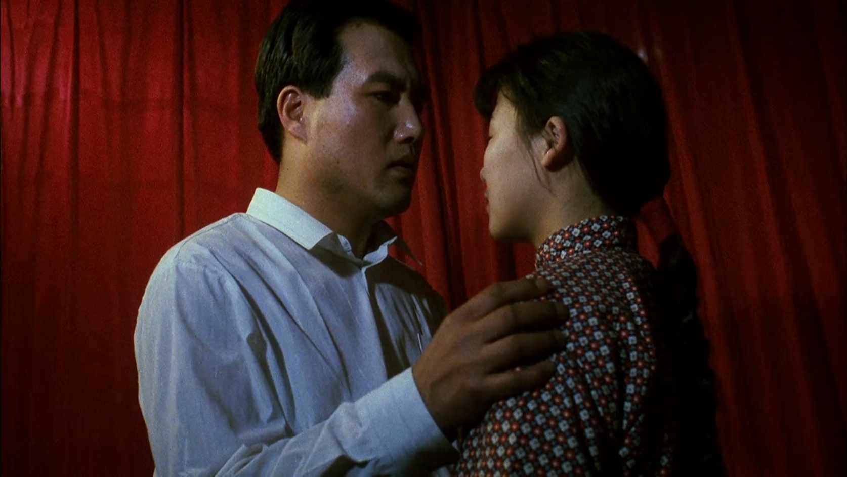 如血黄昏.mkv_20250504_121248.408.jpg