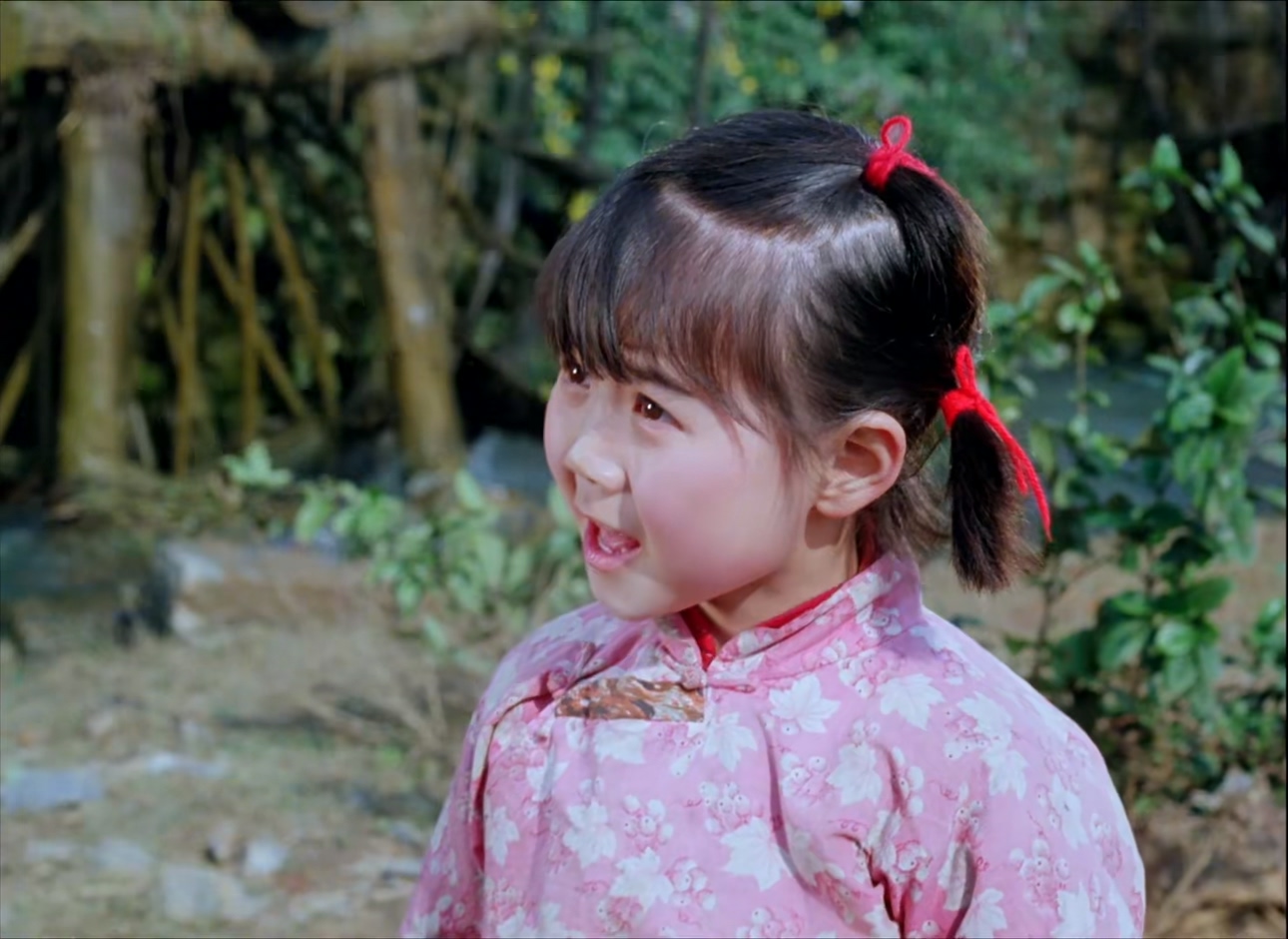 山道弯弯.MP4_20250506_111657.168.jpg