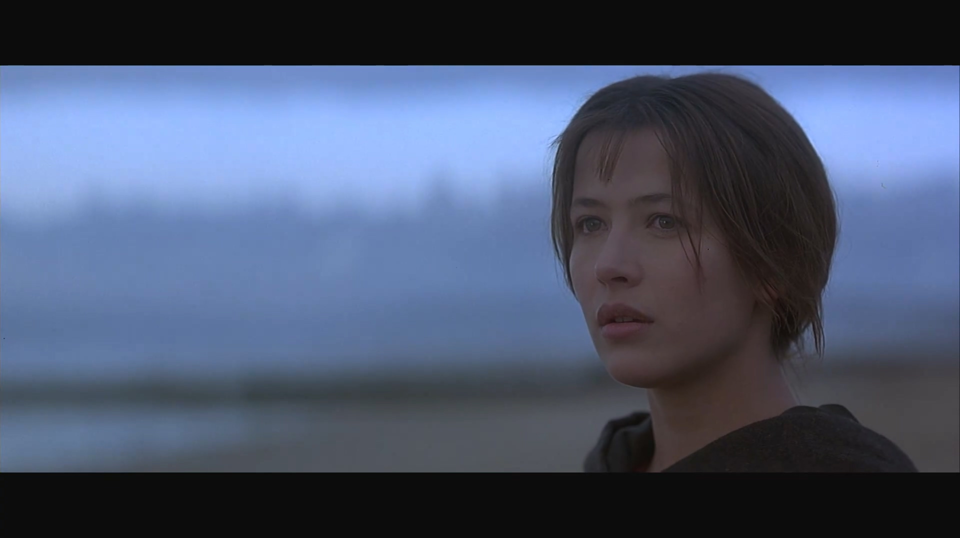心火.1080p.BD中字[66影视www.66Ys.Co].mp4_20250506_201448.105.jpg