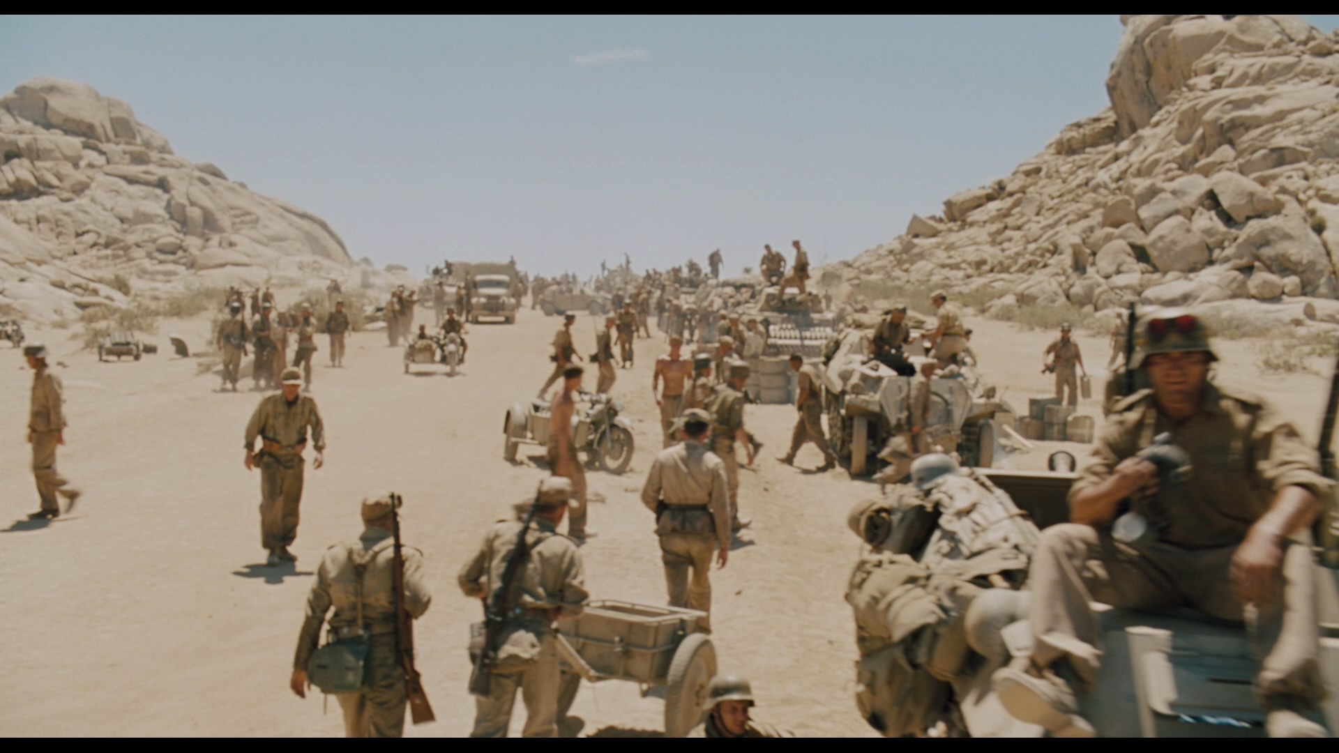Valkyrie.2008.1080p.BluRay.REMUX.AVC.DTS-HD.MA.5.1.mkv_20250507_215430.681.jpg