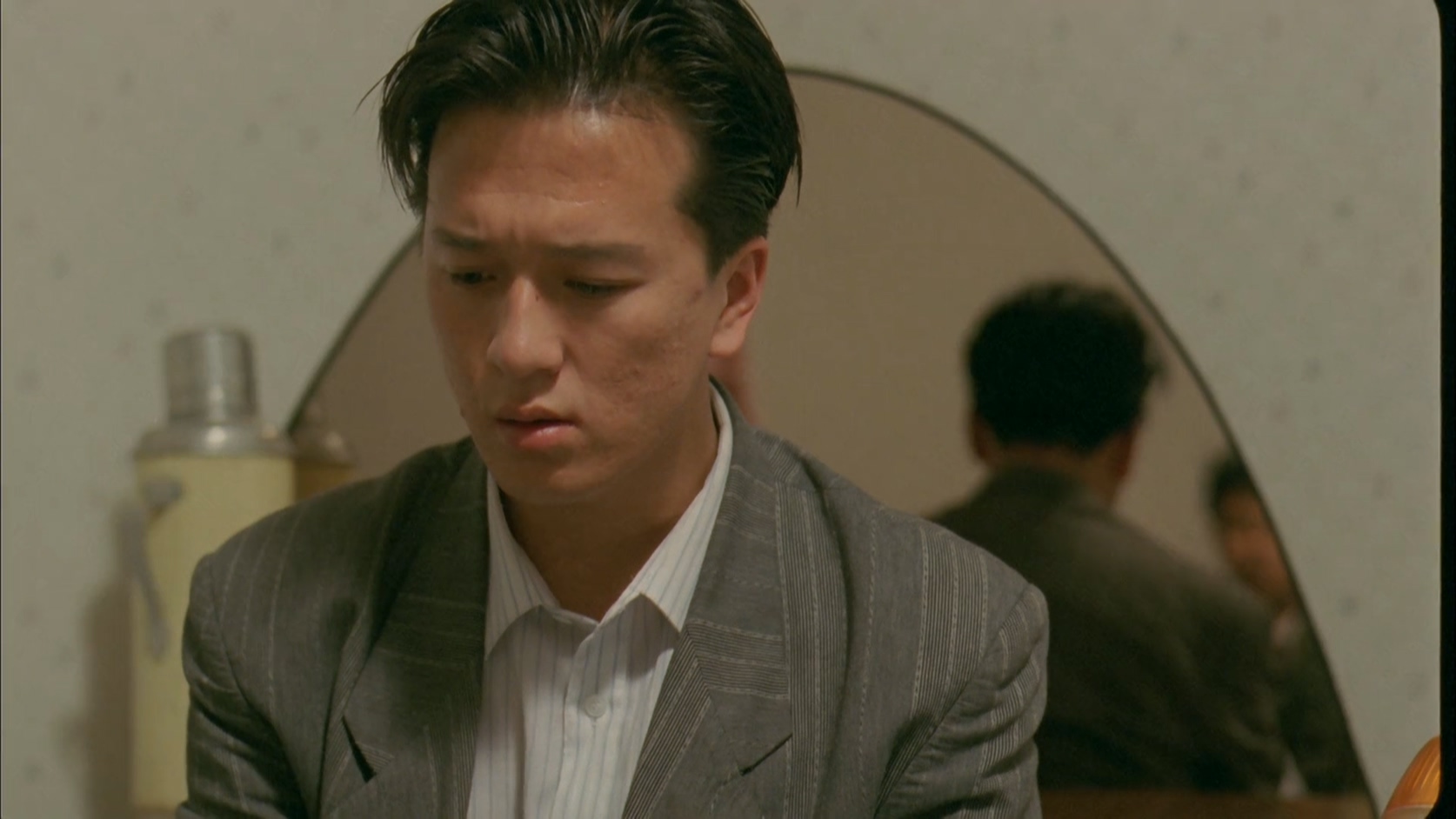 神秘夫妻.mkv_20250508_103726.840.jpg