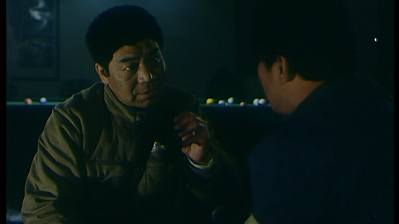 十字架下的魔影.mkv_20250509_111106.126.jpg