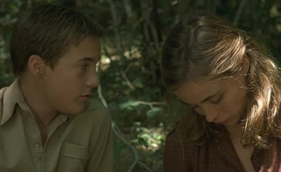 Strayed.2003.DVDRip.XviD-WRD.avi_20250510_003053.562.jpg