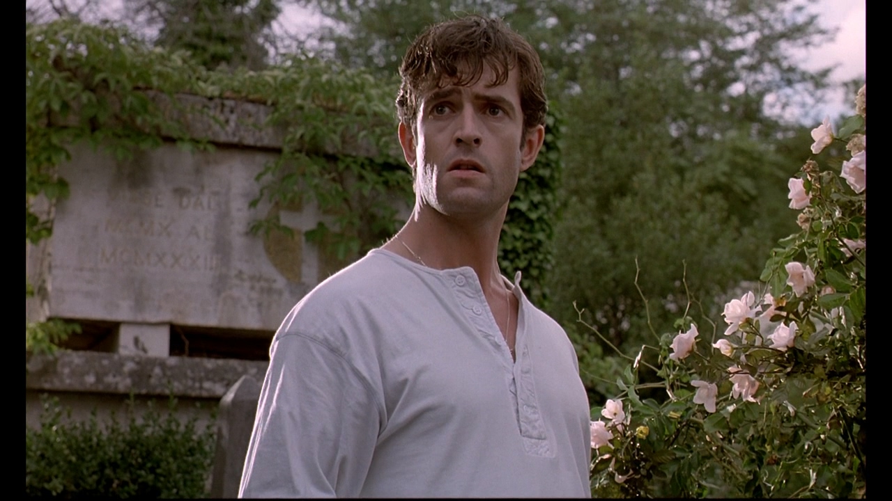 [魔诫坟场].Dellamorte.Dellamore.1994.BluRay.720p.x264.AC3-CMCT.mkv_20250510_084350.994.jpg