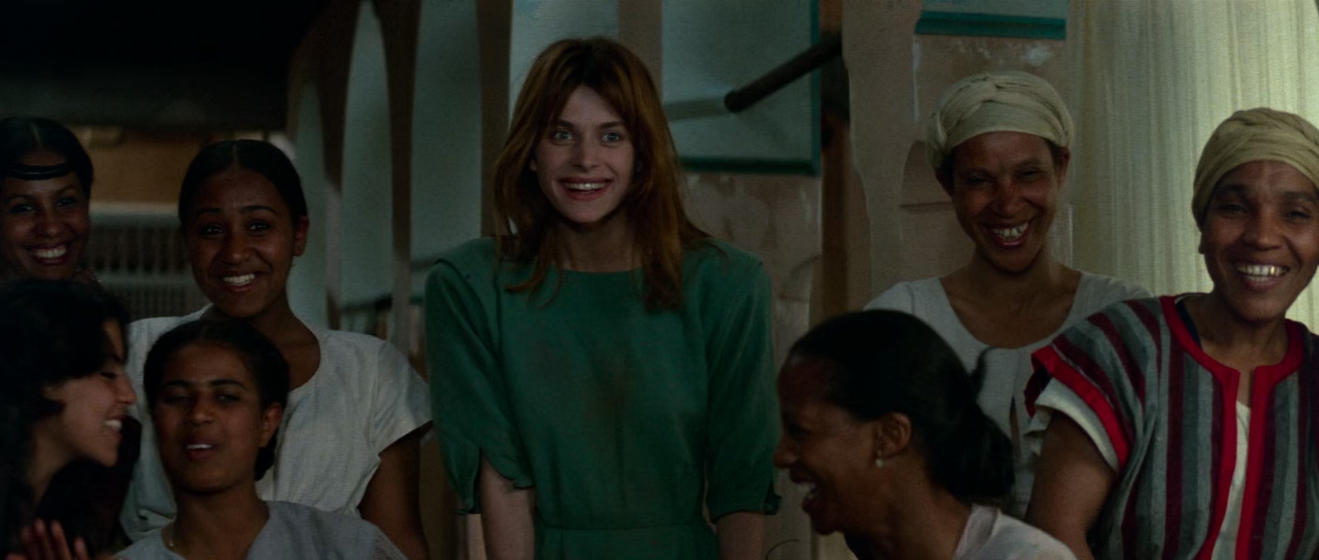Harem.1985.1080p.BluRay.x265-RARBG.mkv_20250511_131808.638.jpg