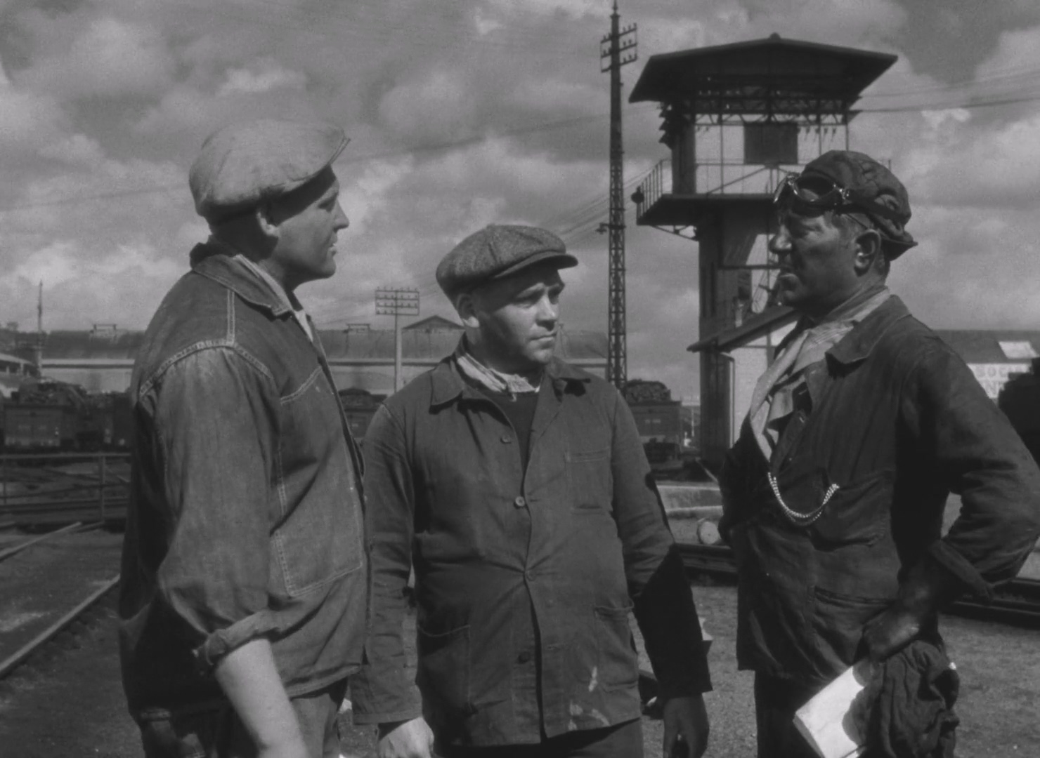 The.Human.Beast.1938.1080p.BluRay.x264.AAC-[YTS.MX].mkv_20250511_170926.713.jpg