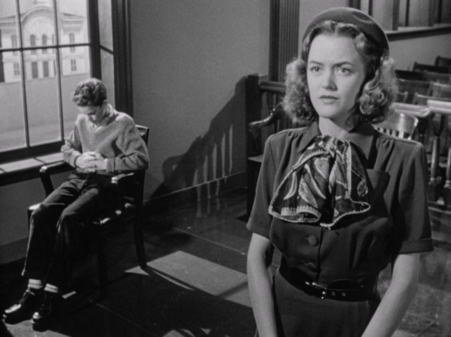 Gun.Crazy.1950.REMASTERED.1080p.BluRay.x265-RARBG.mkv_20250514_213158.816.jpg