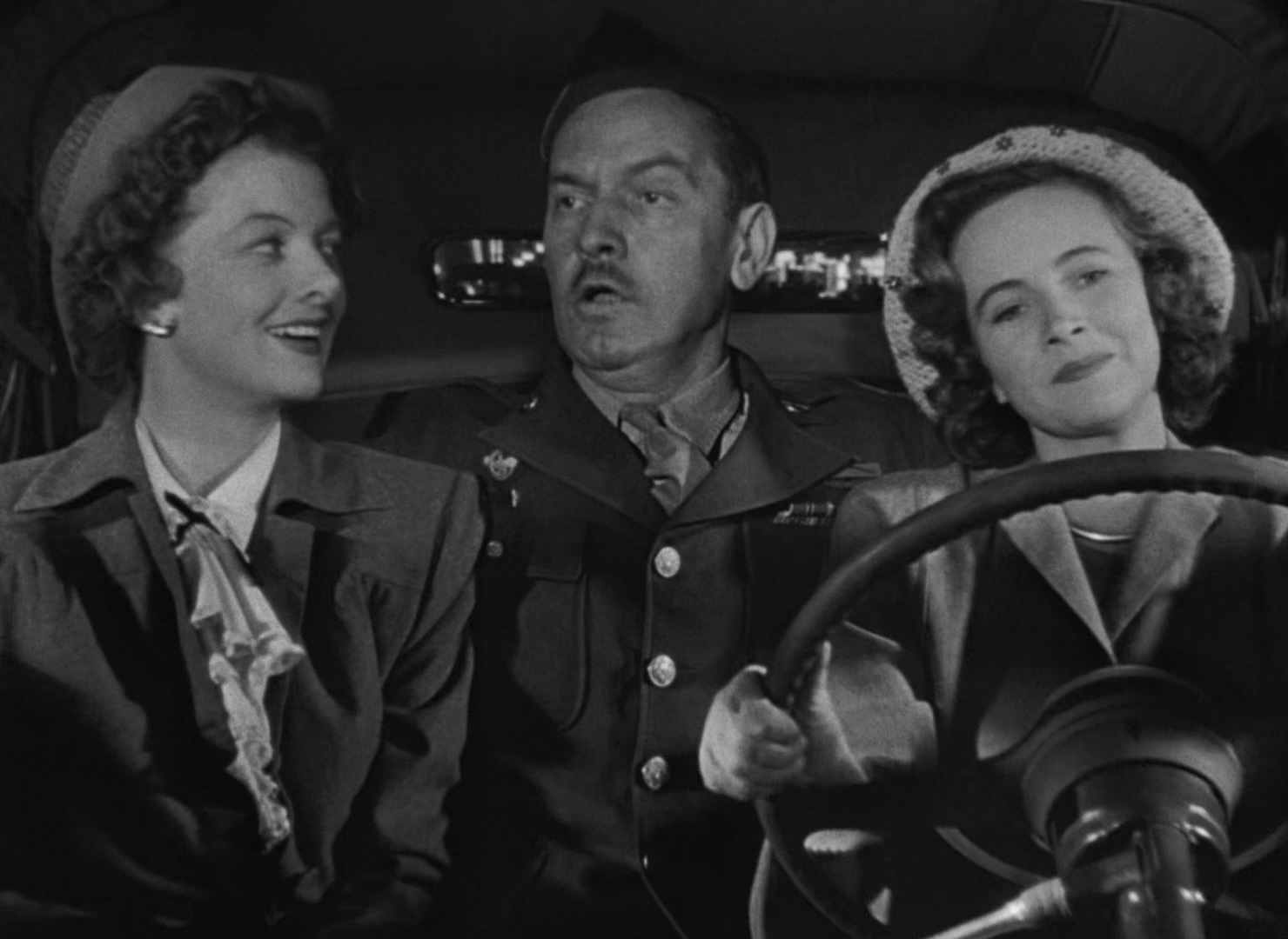 The.Best.Years.of.Our.Lives.1946.1080p.BluRay.x265.10bit.DTS-QuickIO.mkv_2025051.jpg
