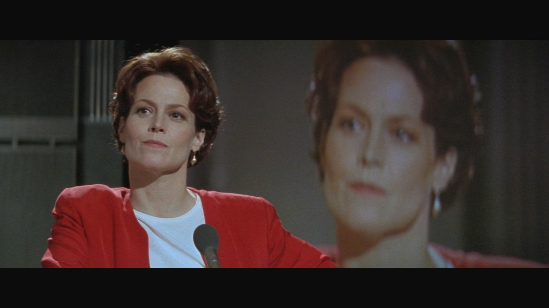 Copycat.1995.1080p.DSNP.WEB-DL.H264.DDP5.1-TAGWEB.mkv_20250519_234057.744.jpg
