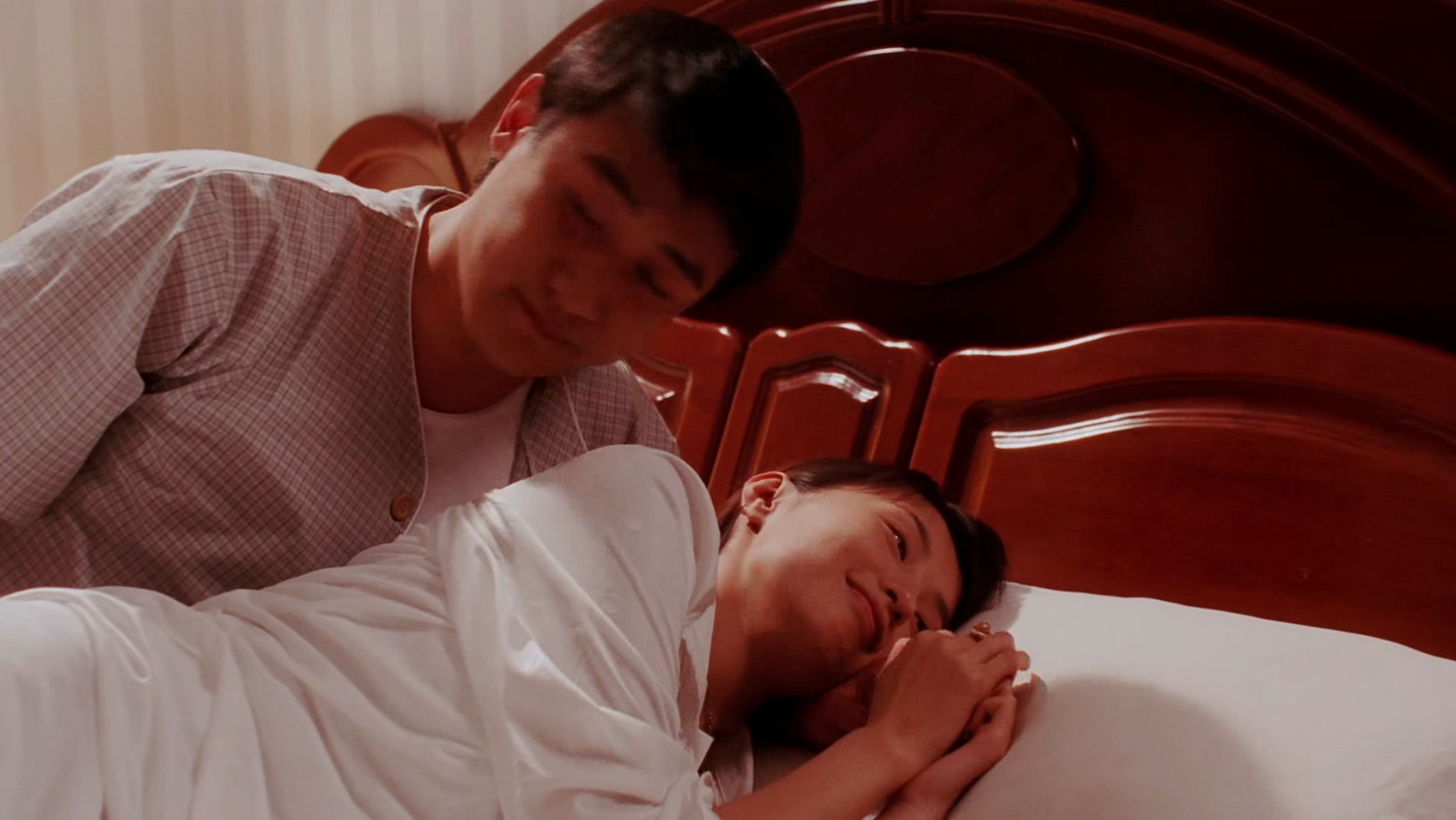 我爱天上人间.mkv_20250521_103712.929.jpg