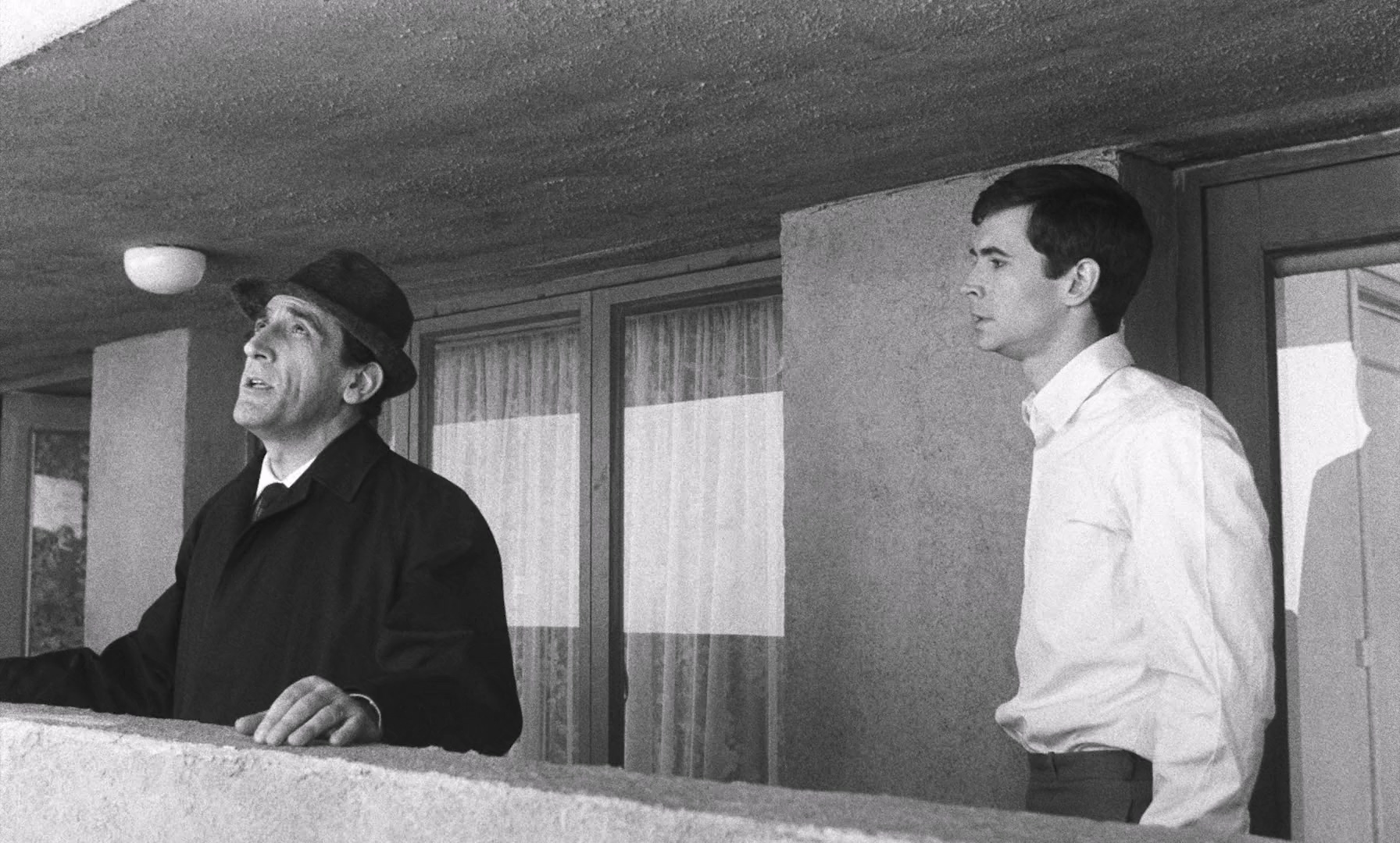 The.Trial.1962.CC.1080p.BluRay.x264.FLAC.1.0-SONYHD.mkv_20250523_231050.239.jpg