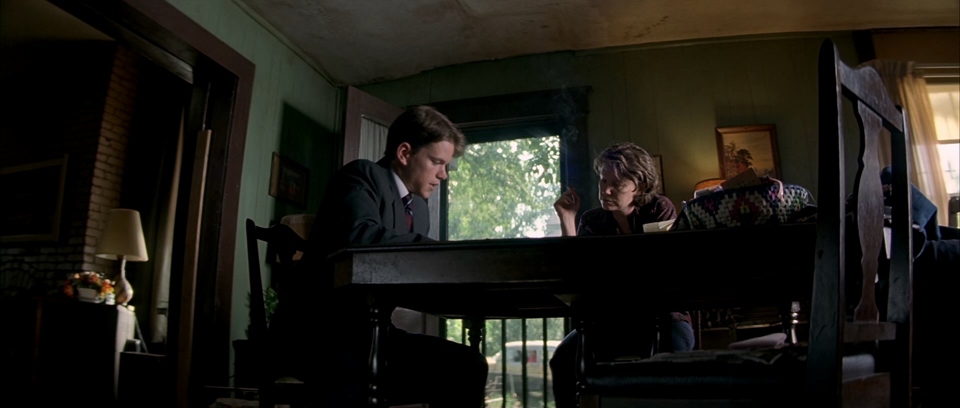 The.Rainmaker.1997.BluRay.1080p.x265.2Audio-MiniHD.mkv_20250526_204842.639.jpg
