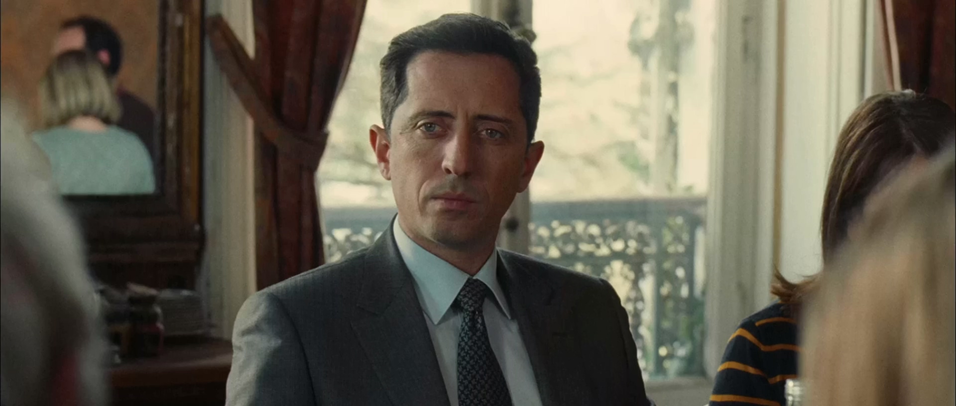 资本之战.Le.Capital.2012.BRRip.1080p.x264.448kbps央视国英双语中字.mkv_20250529_1.jpg