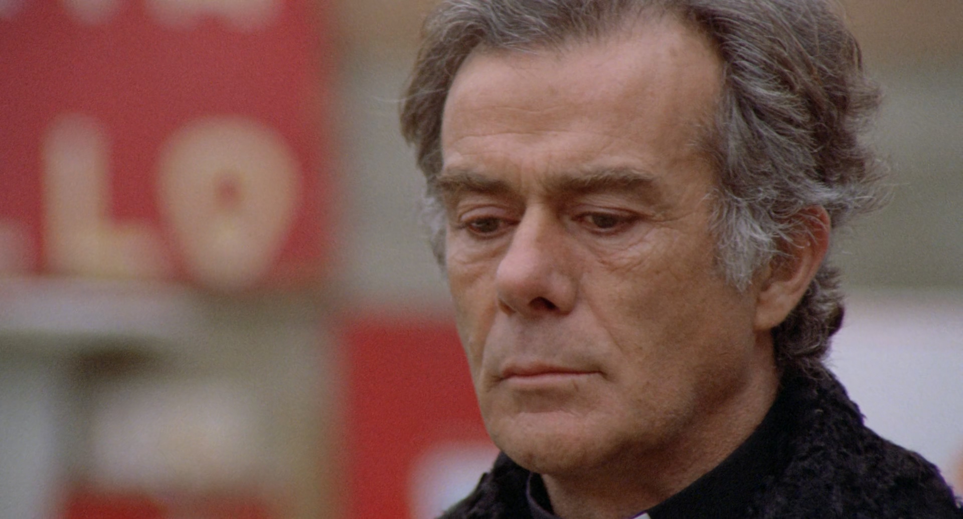 Dont.Look.Now.1973.CC.1080p.BluRay.x265.10bit.FLAC.1.0-SONYHD.mkv_20250529_222618.018.jpg