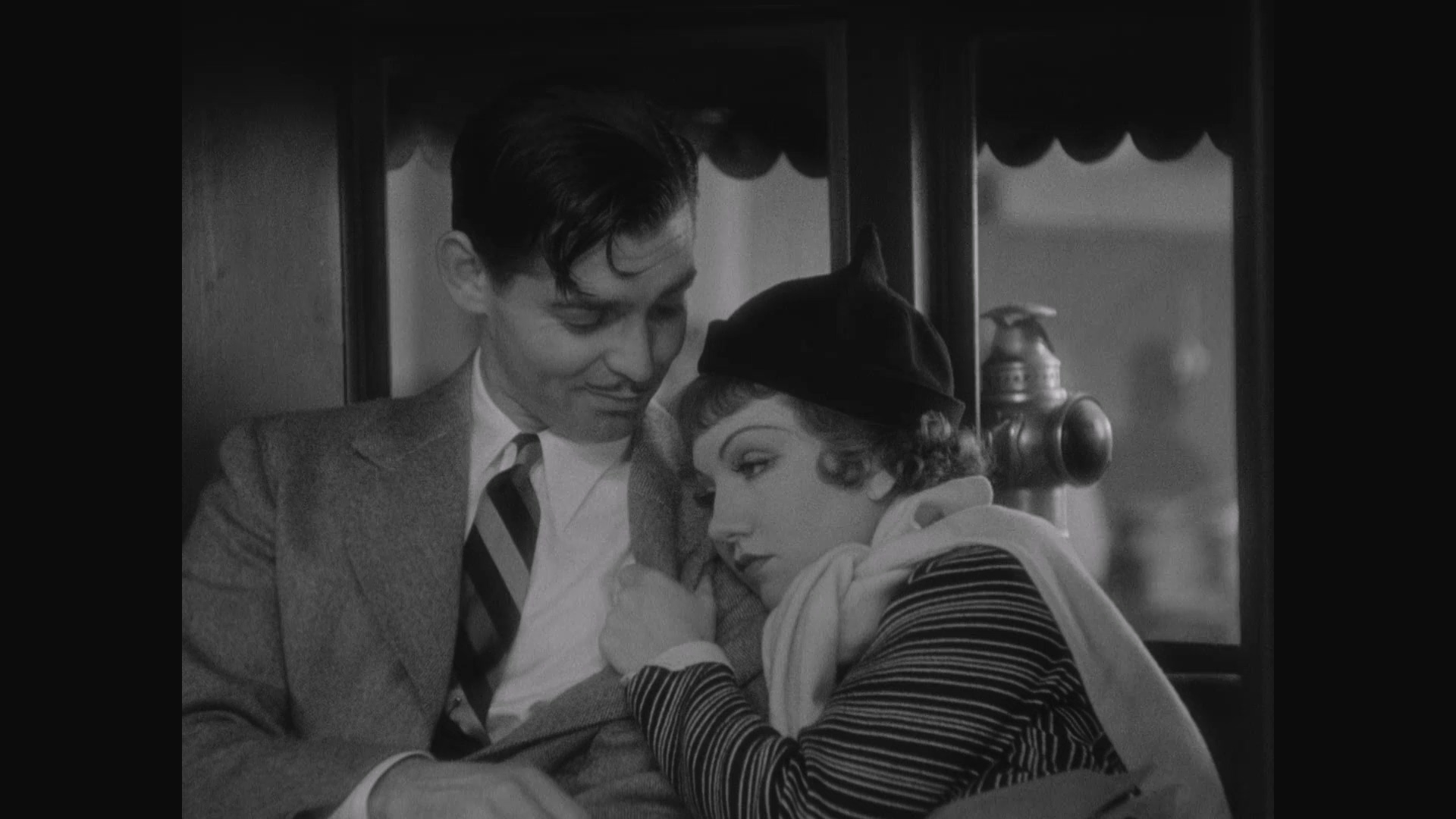 It.Happened.One.Night.1934.BluRay.1080p.AAC.x264-DreamHD.mp4_20250530_235746.907.jpg