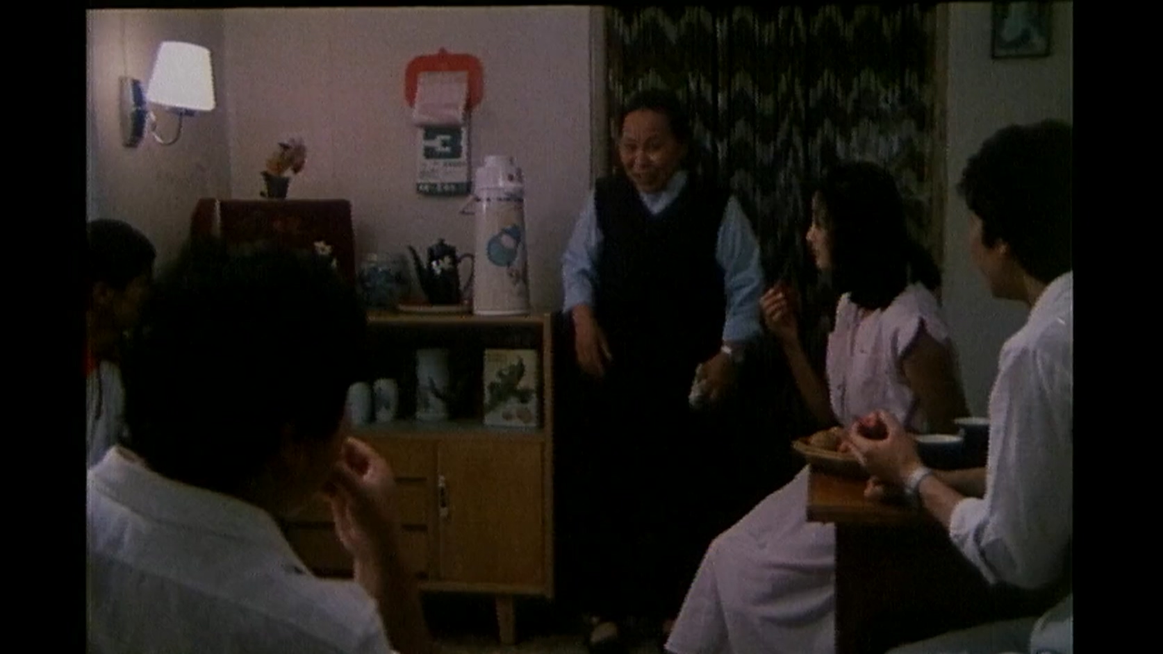 笑破情网.MP4_20250531_111944.092.jpg