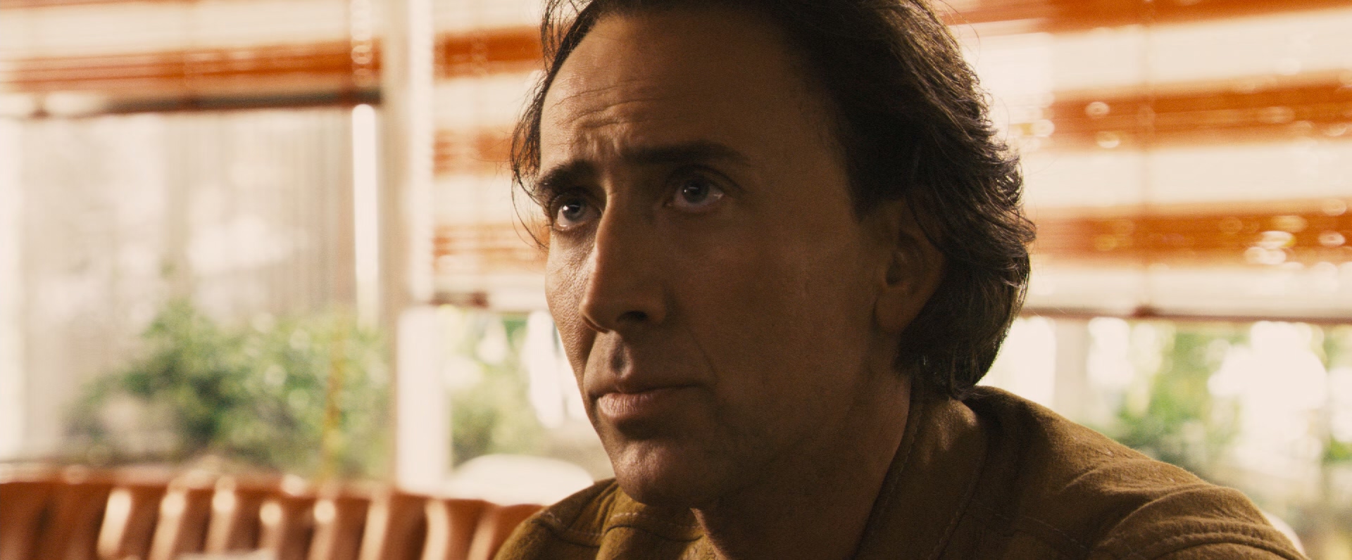 Next.2007.BluRay.1080p.DTS-HD.MA5.1.x265.10bit-ALT-bylh.mkv_20250601_230809.878.jpg
