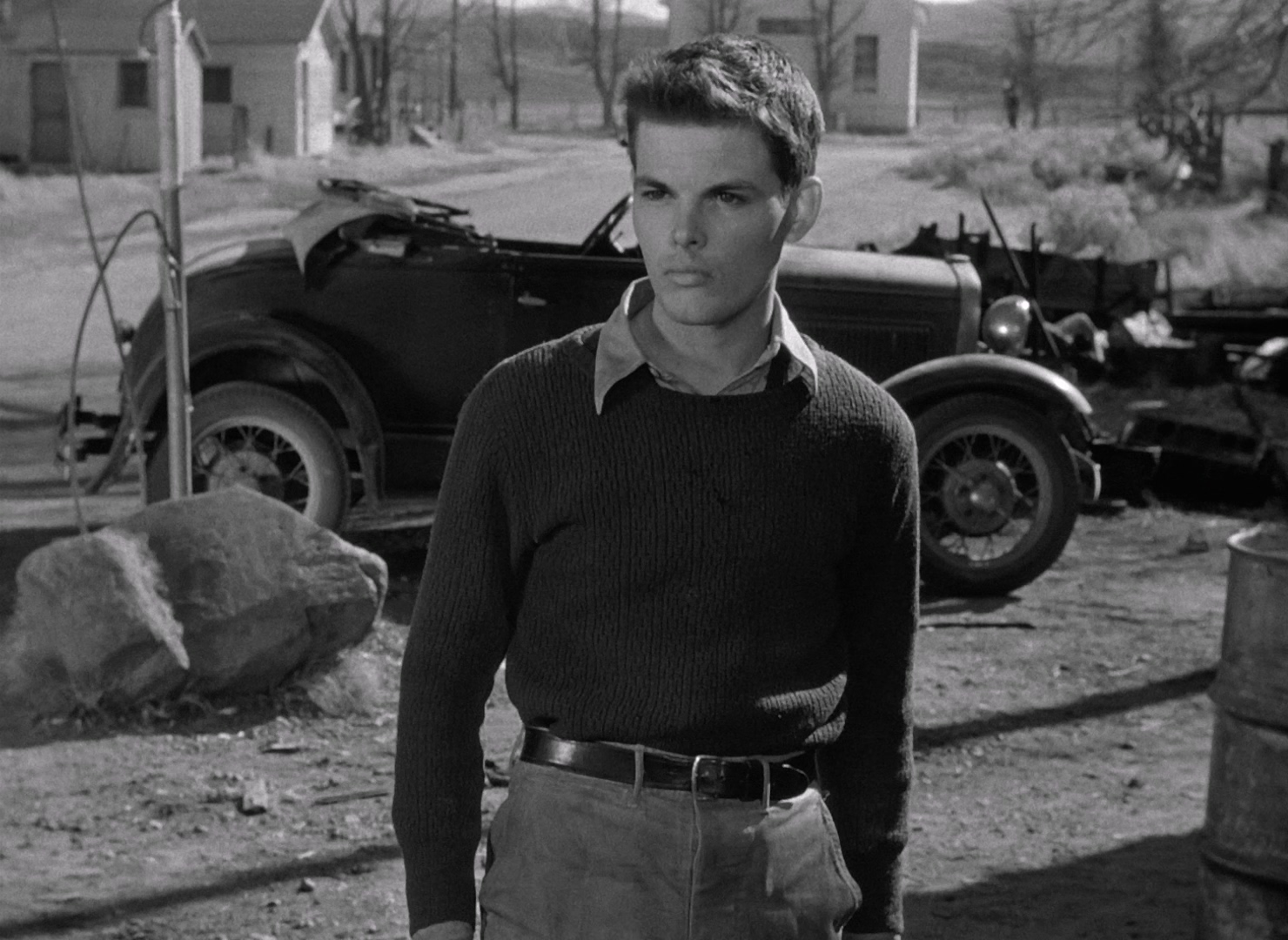 Out.of.the.Past.1947.1080p.BluRay.x265.10bit.FLAC.2.0-SONYHD.mkv_20250604_232843.072.jpg