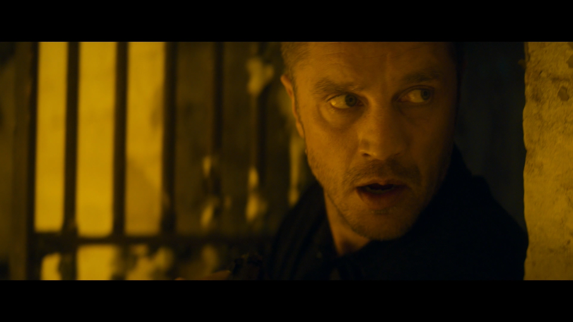 Escape.Plan.The.Extractors.2019.1080p.BluRay.REMUX.AVC.DTS-HD.MA.5.1-老K.mkv_202.jpg