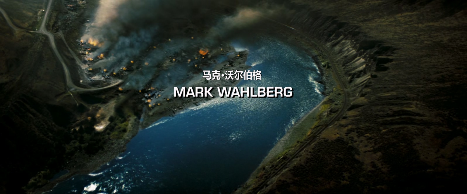生死狙击.Shooter.2007.1080p.x265.10bit.2audio.Tigole特效字幕.mkv_20250606_101020.450.jpg