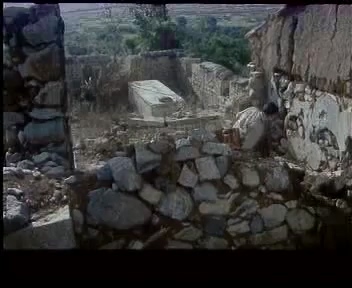 神奇的剑塔-01(上影1984).dat_20250610_190052.724.jpg