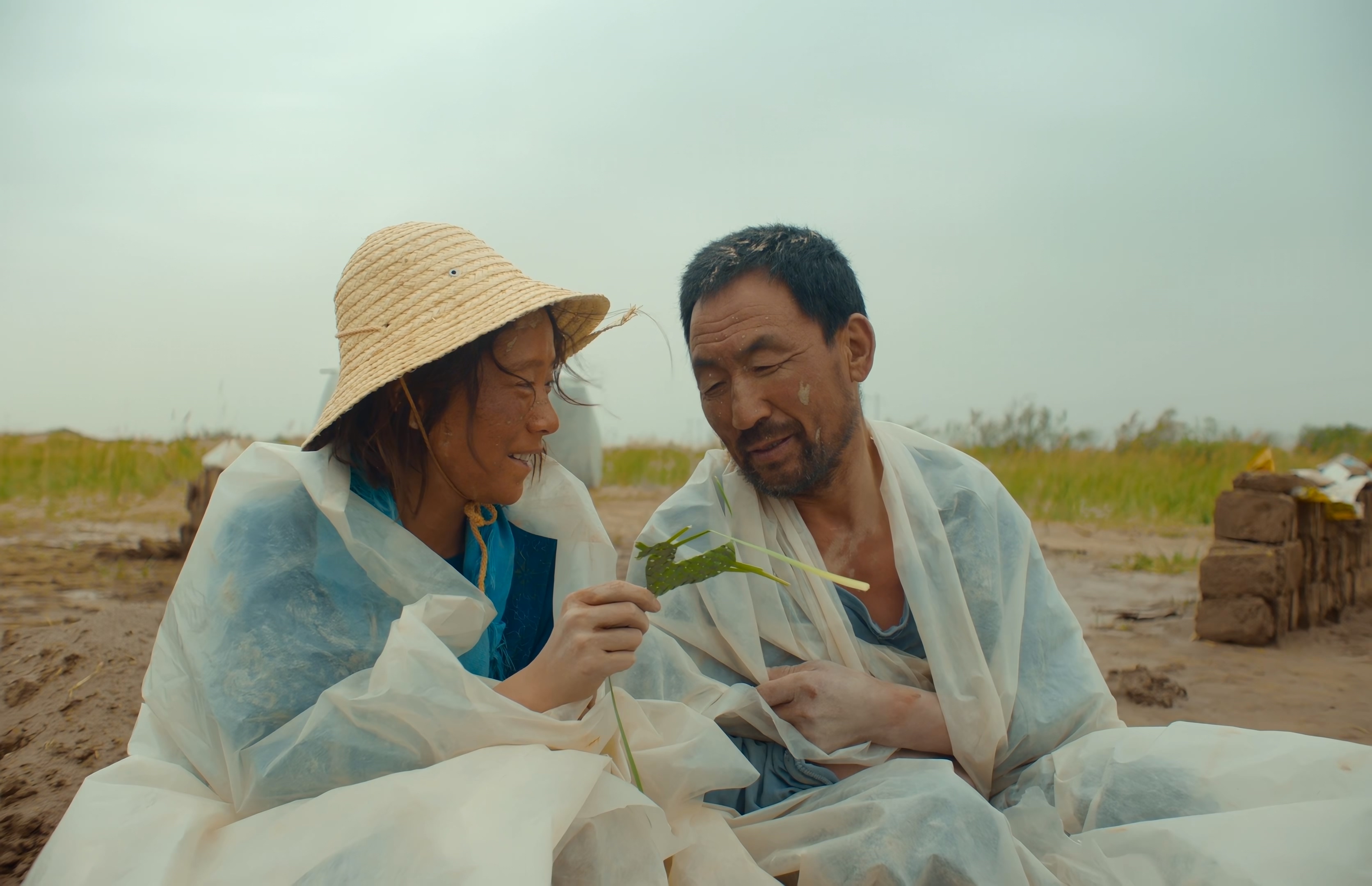 隐入尘烟.Return.to.Dust.2022.2160p.WEB-DL.H265.AAC-NUMTV.mp4_20250612_151228.201.jpg