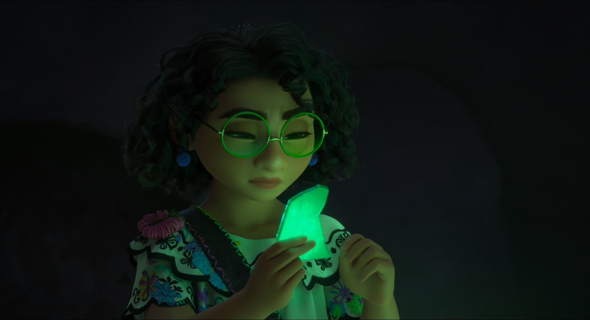 魔法满屋.Encanto.2021.1080p.BluRay.x264.AAC-TYZH.国台粤英.mkv_20250613_084101.266.jpg