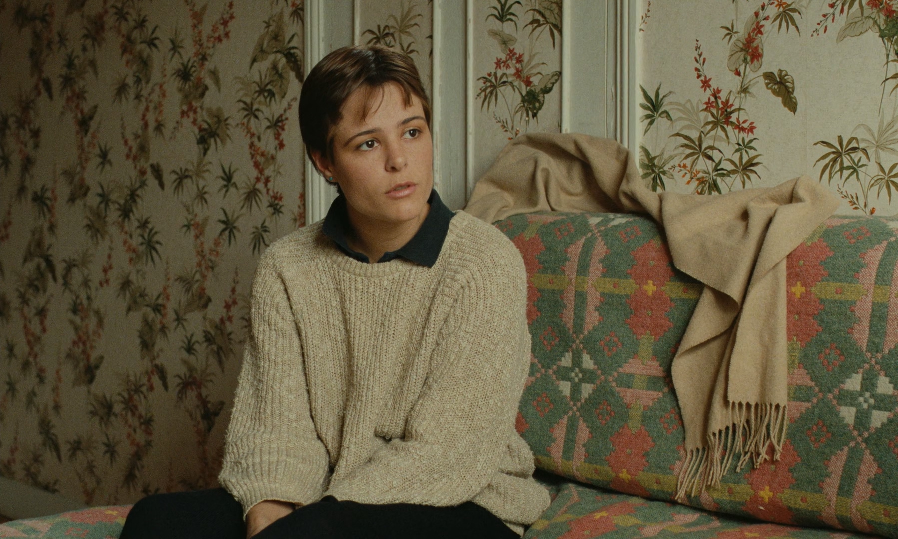 A.Tale.of.Springtime.1990.CC.1080p.BluRay.x265.10bit.FLAC.1.0-SONYHD.mkv_2025061.jpg