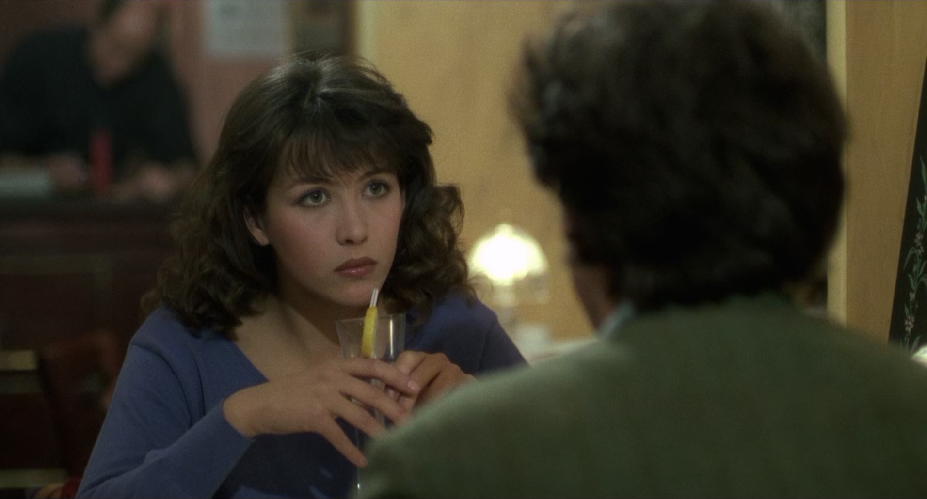 心动的感觉.The.Student.1988.FRENCH.1080p.BluRay.x265.3Audio.AC3-VXT-bylh.mkv_202.jpg
