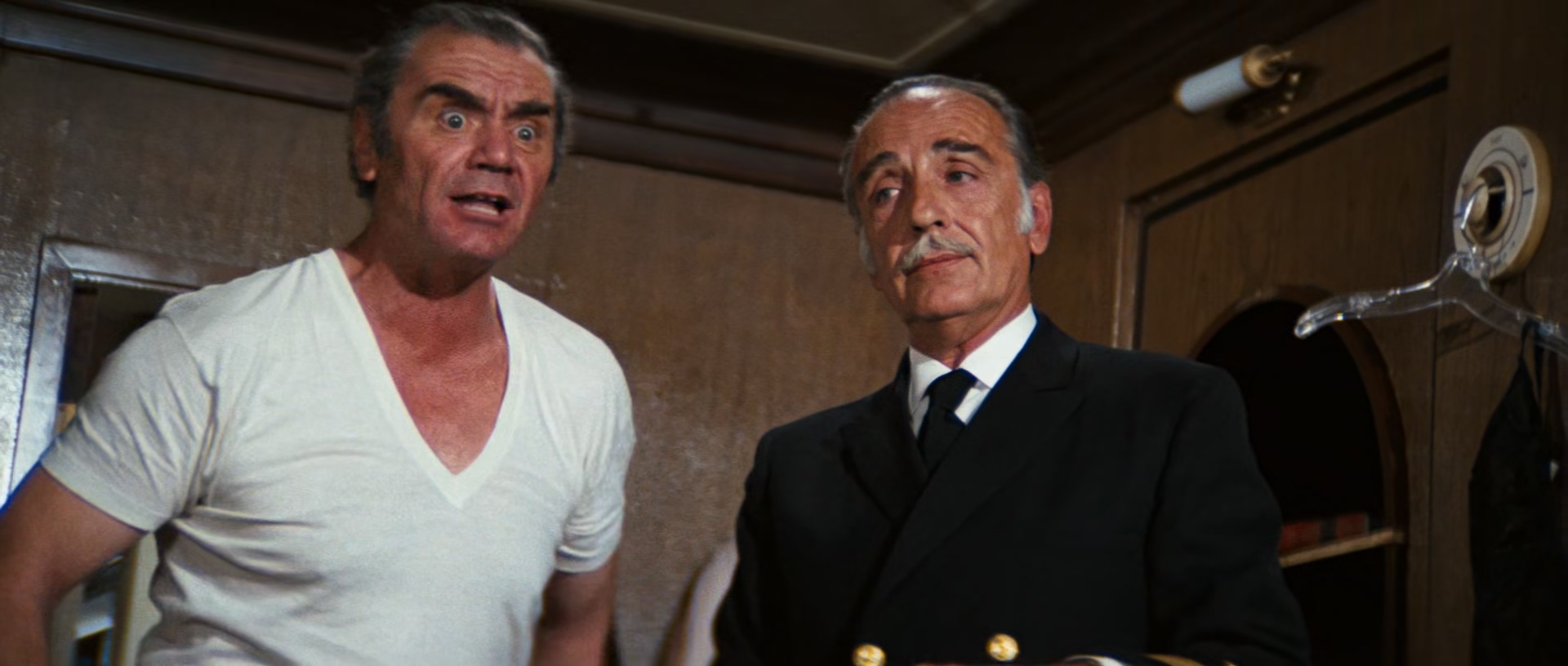 The.Poseidon.Adventure.1972.1080p.BluRay.x265-RARBG-bylh.mkv_20250614_121626.569.jpg