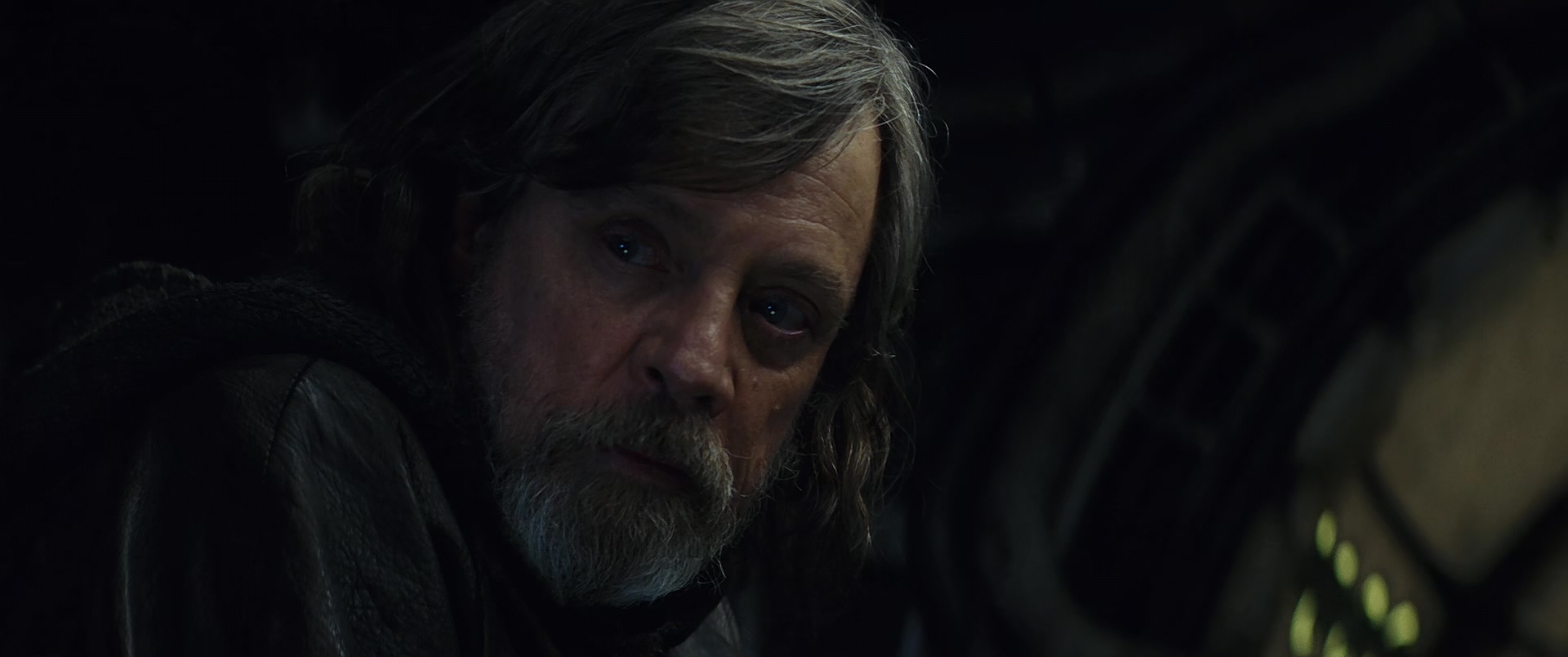 星球大战8：最后的绝地武士.Star.Wars.VIII.The.Last.Jedi.2017.2Audio.CN.mkv_202506.jpg