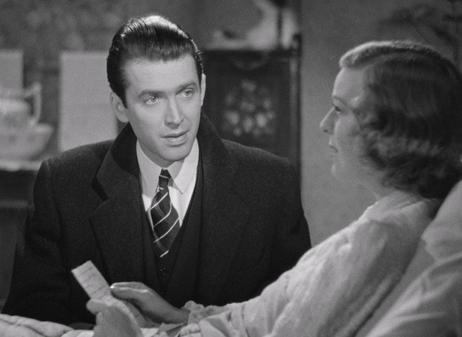 The.Shop.Around.the.Corner.1940.1080p.BluRay.x264.DTS-QuickIO.mkv_20250622_093228.267.jpg