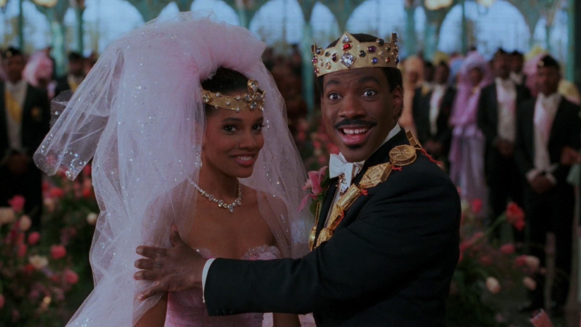 Coming.To.America.1988.REPACK.1080p.BluRay.x264.AAC5.1-[YTS.MX].mkv_20250625_092.jpg