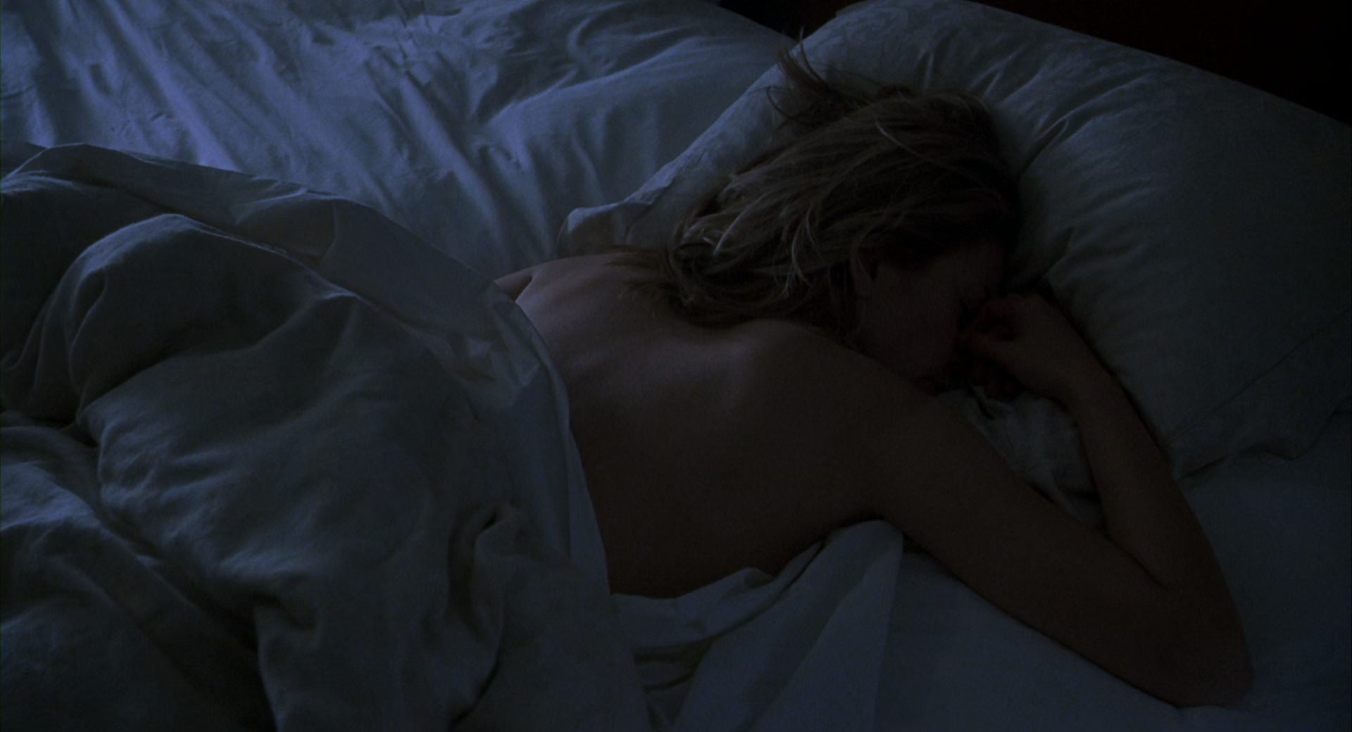 不忠.Unfaithful.2002.1080p.BluRay.x265.国英双语双字.mkv_20250629_200356.050.jpg