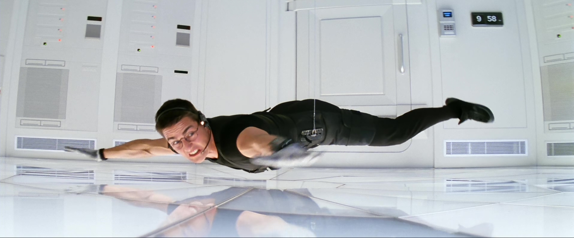 碟中谍1.Mission：Impossible.1.1996.2Audio.CN.mkv_20250630_220158.869.jpg