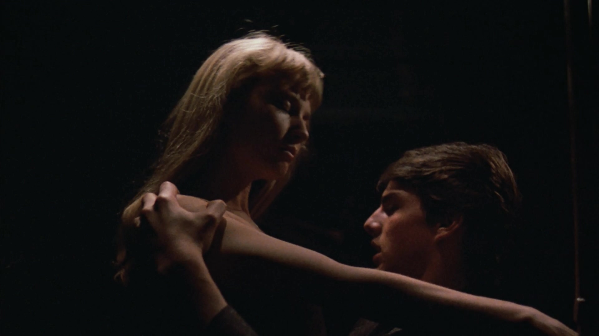 乖仔也疯狂.Risky.Business.1983.CN.mkv_20250630_234244.735.jpg