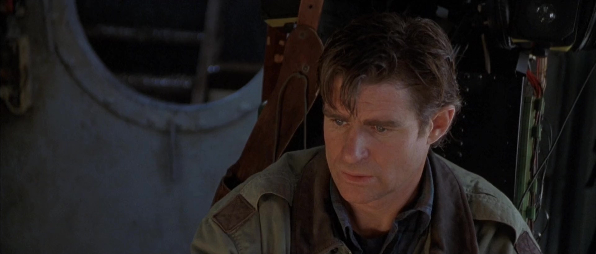 极度深寒.Deep.Rising.1998.2Audio.CN.mkv_20250703_211714.620.jpg
