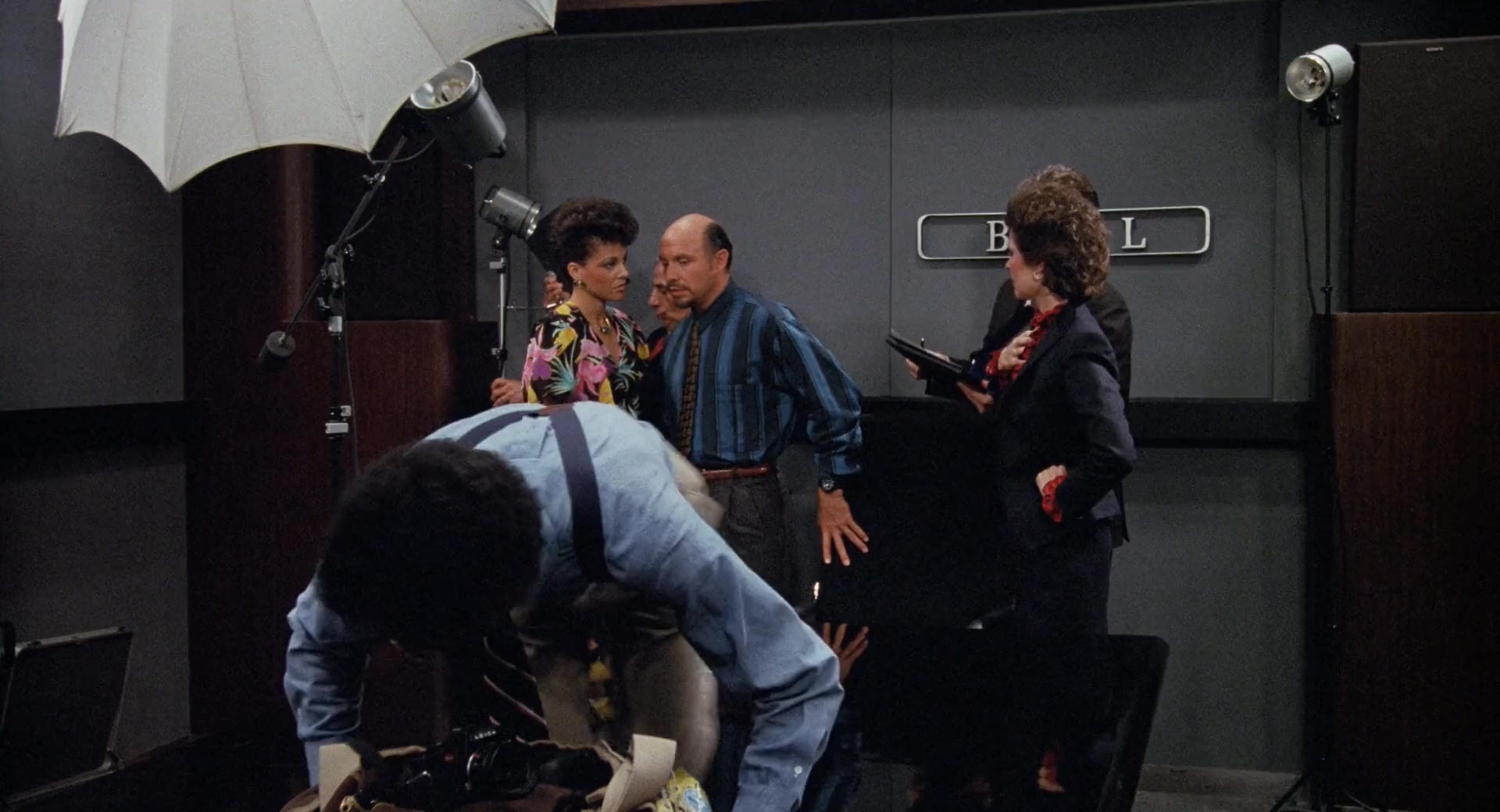 对头冤家.Nothing.in.Common.1986.CN.mkv_20250704_220857.776.jpg