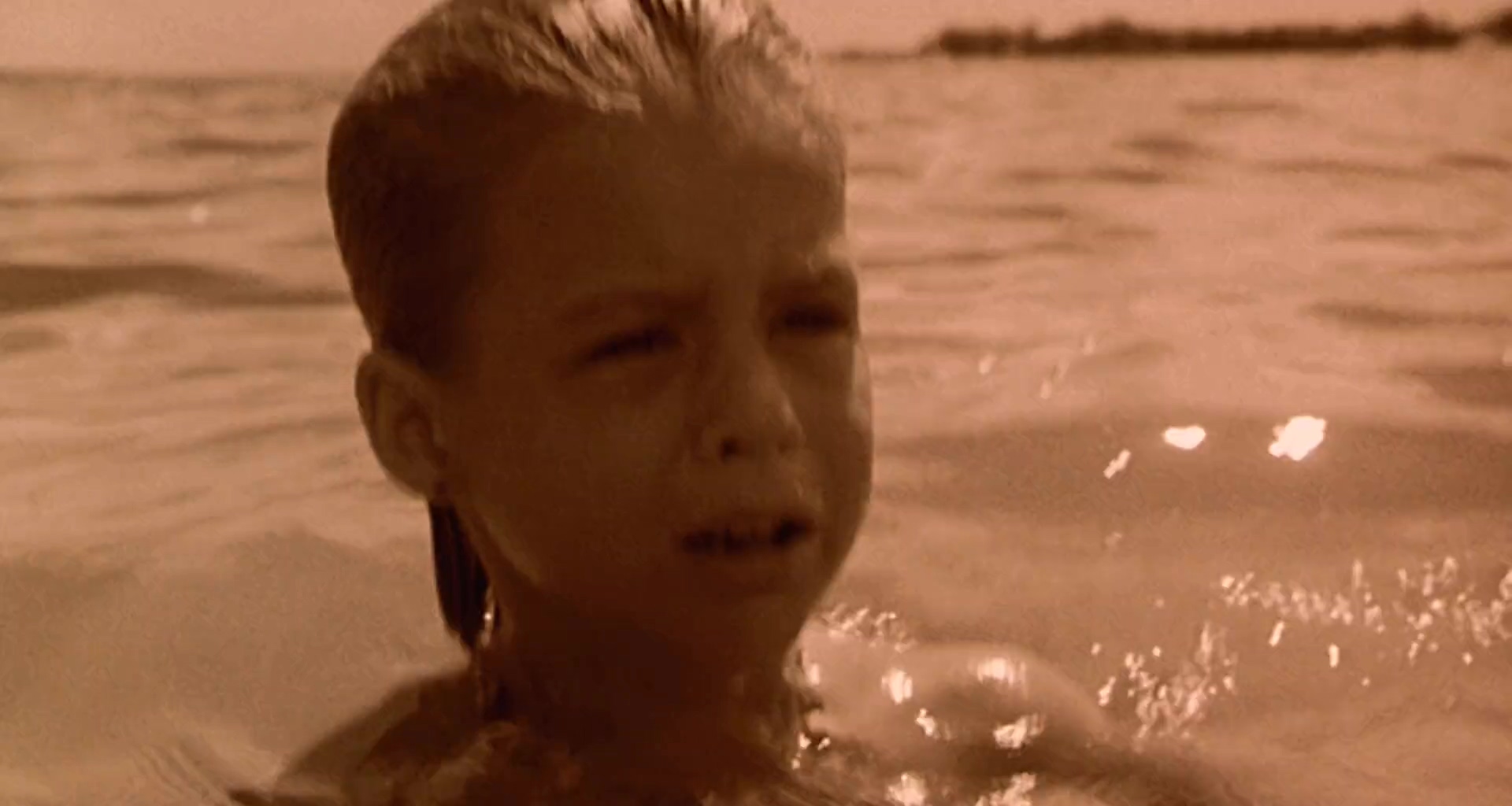美人鱼.Splash.1984.2Audio.CN.mkv_20250705_215355.474.jpg