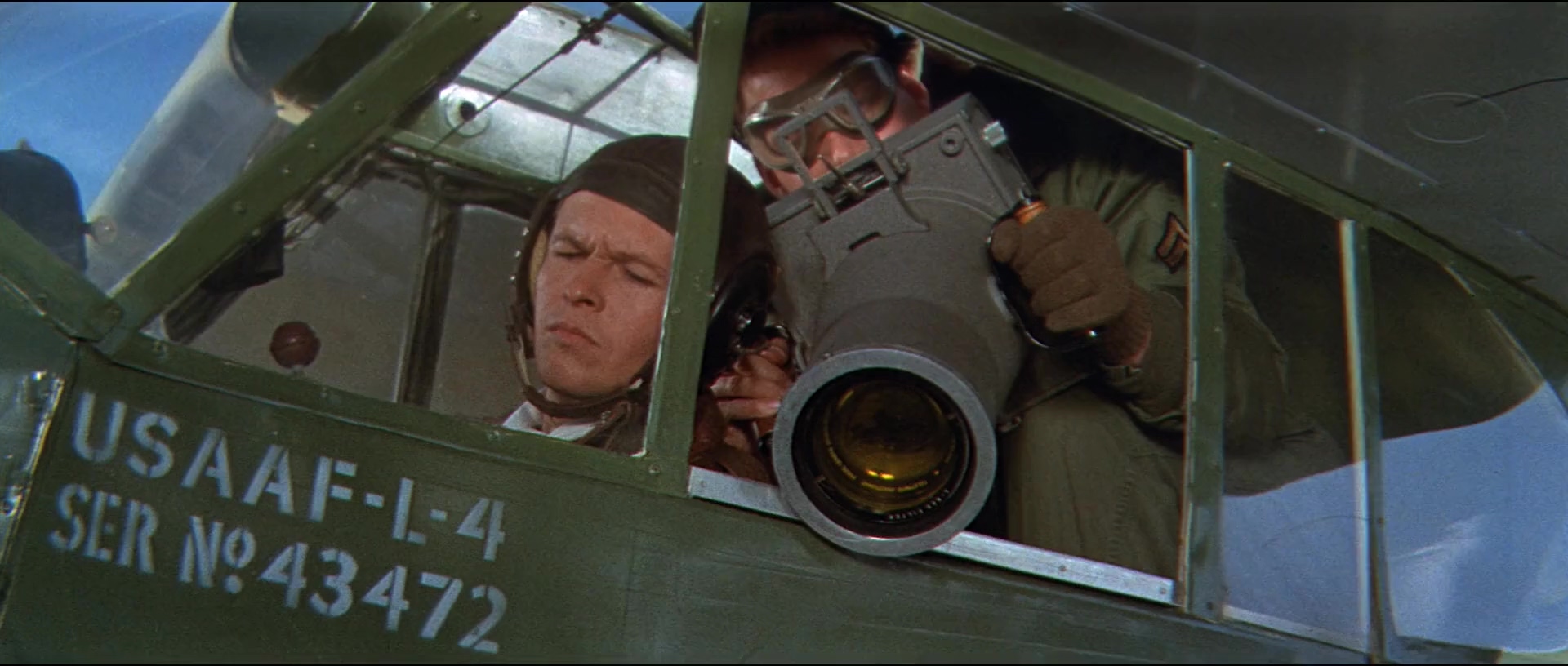 异想天开大逃亡.What.Did.You.Do.in.the.War.Daddy.1966.CNSC.mkv_20250709_124037.377.jpg